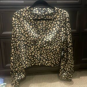 NWT Lulu’s satin leather top. Size small.